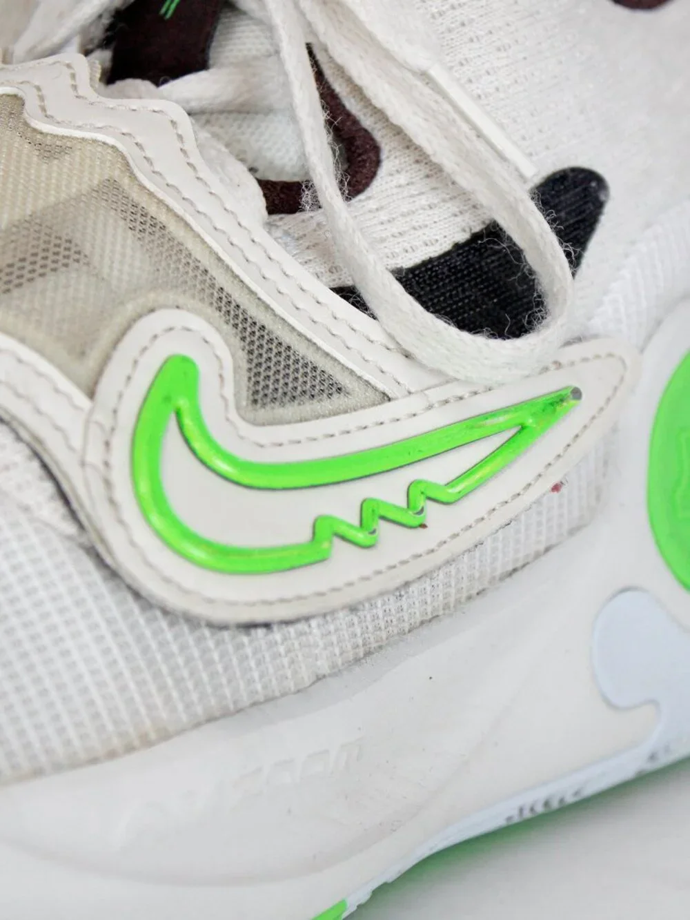 Nike-KD Trey 5 X EP 'Sail Green Strike' DJ7554-014
